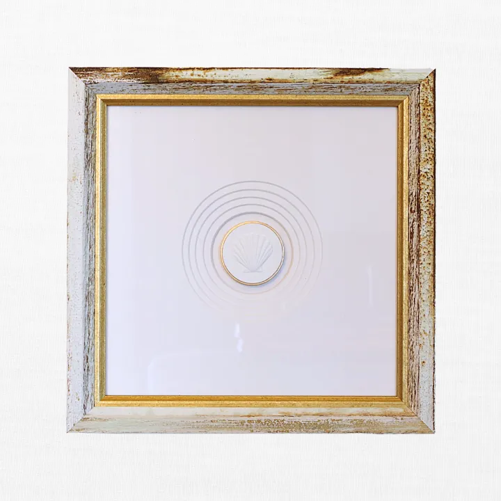 Scallop - Handcrafted White Frame - White Matboard