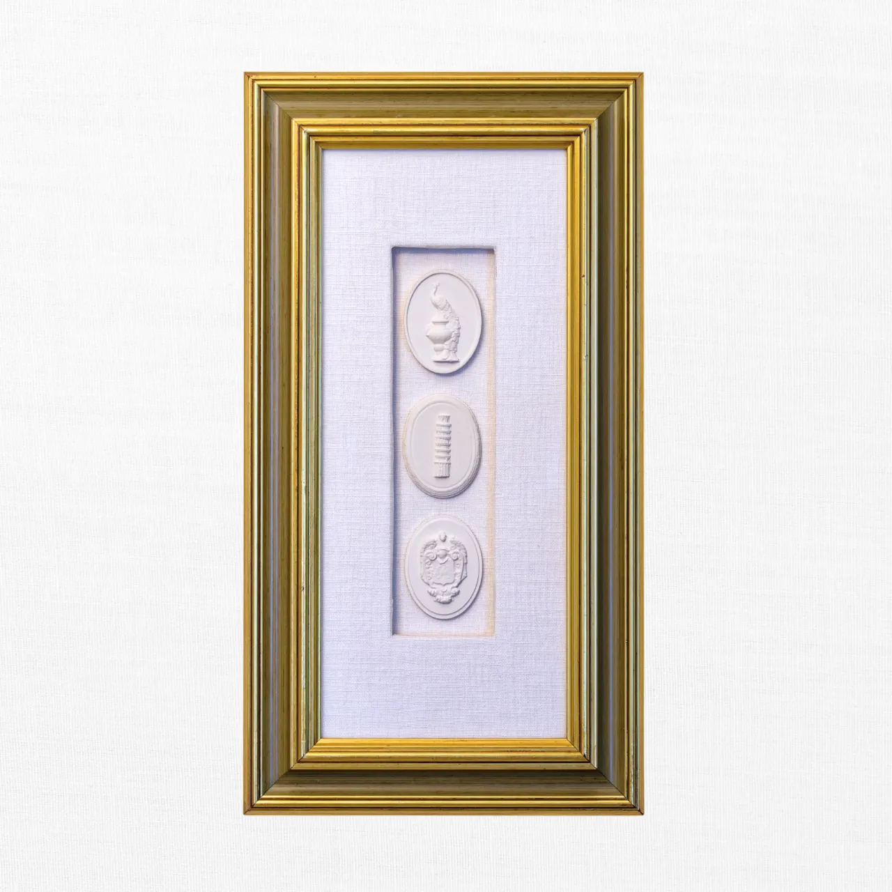 Triple Cameo on White Linen