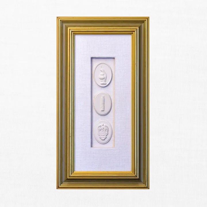 Triple Cameo on White Linen