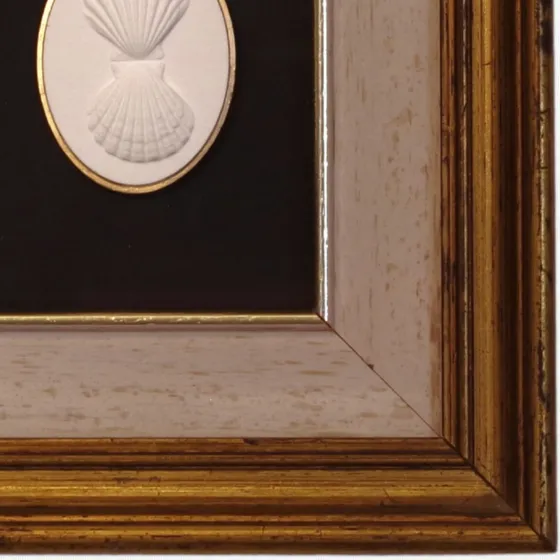 Double Scallop - Vintage Gold Frame - Black Matboard, view 2
