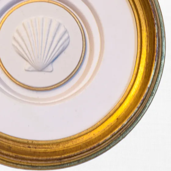 Petite Scallop Intaglio in Gilt Round Frame, view 2
